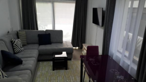 Lovely modern cozy private one bedroom apartment